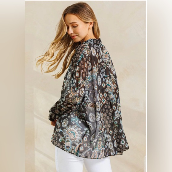 LONG SLEEVE BUTTON UP MULTI PRINT TOP - Picture 3 of 3